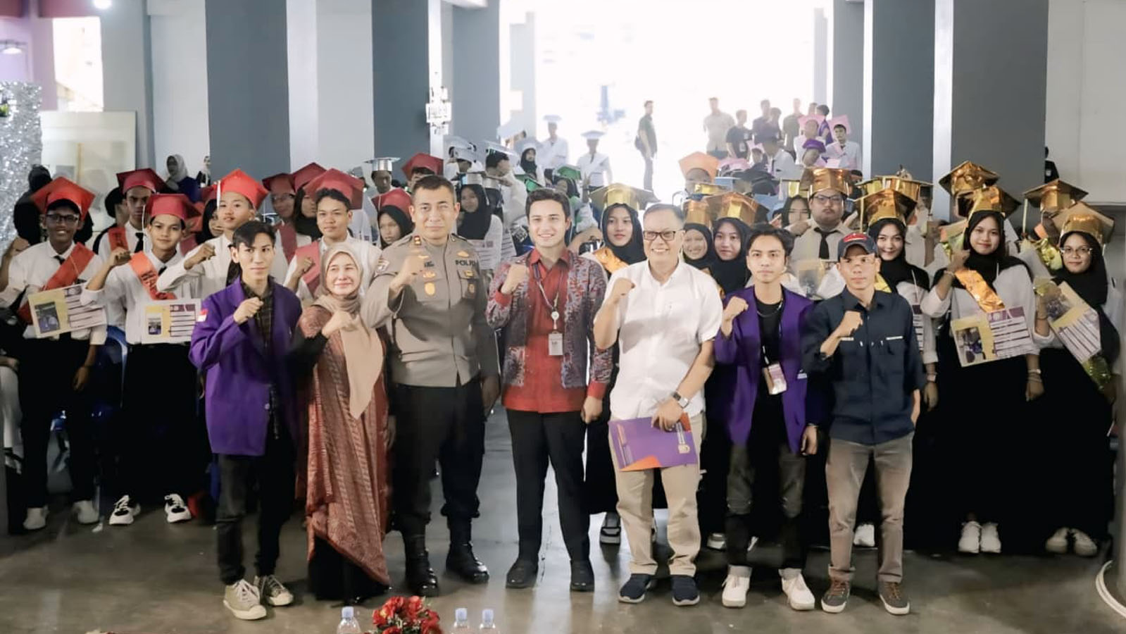 Kampus Terbaik di Jambi UNH Mengadakan Hari pertama PKKMB Universitas Nurdin Hamzah berjalan penuh semangat dan antusiasme dari mahasiswa baru